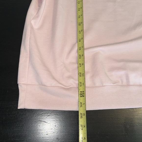 Gloria Vanderbilt Pink lace accented Sweatshirt NWT - Picture 3 of 4